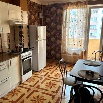 Здається однушка довгостроковоч вул. Кубійовича