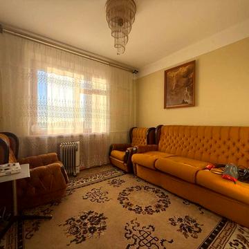 Продаж 4-х кім квартири по вул.Медова Печера