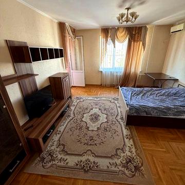 Продам отличную крупногабаритную 1к квартиру.