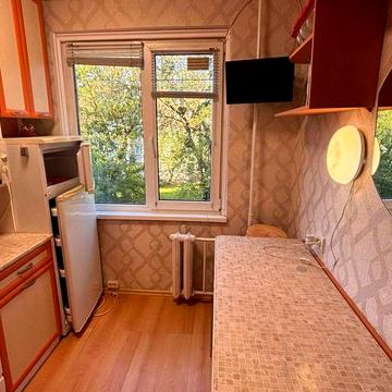 Придаж трикімнатної квартири по вул.Семеренківська.