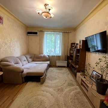 Продам 2-кімнатну квартиру