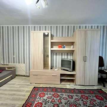 Продам 1 кімнатну квартиру у цегляному будинку.Є-Відновлення
