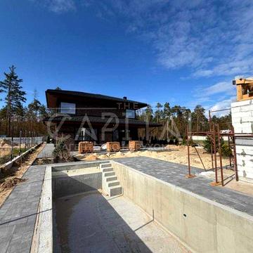 Будинок площею 286 м2, Оболонський р-н, закритий кооператив біля лісу