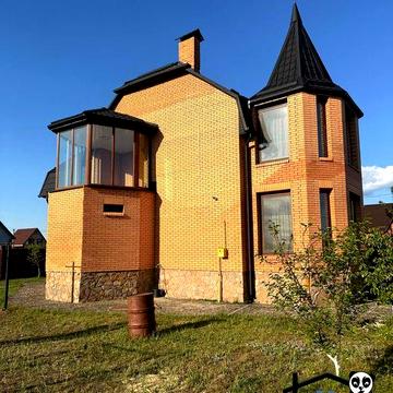 Продається красивий будинок "під ключ"