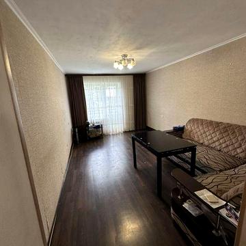 Продам квартиру 3-х кімнатна