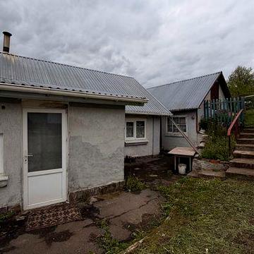 Продаж будинку з землею під реконструкцію або дачу