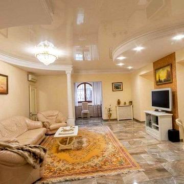 Продам квартиру з паркомісцем в центрі Дніпра