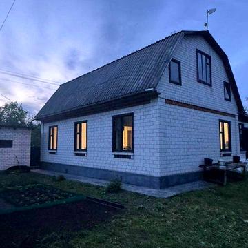 Продам будинок в затишному місці.