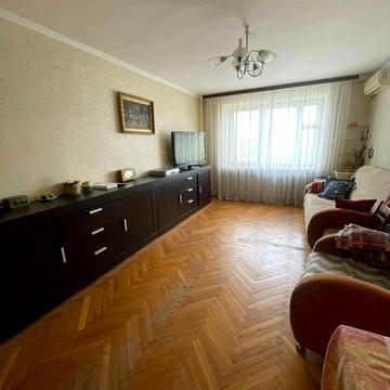 Продаж 3к квартири. Сортувальна 4. Без %.