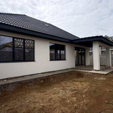 В продаже 1-этажный дом в Дайберге (рассрочка), Червоный хутор