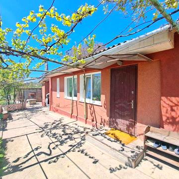 Будинок в селі Сичавка 75 м²