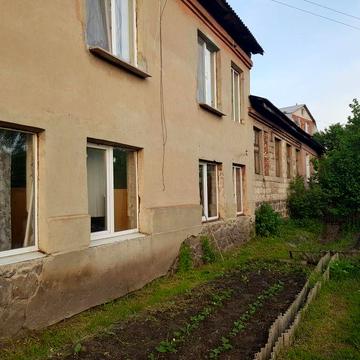 Сдам квартиру 85 м2 в строительном состоянии все коммуникации рабочие