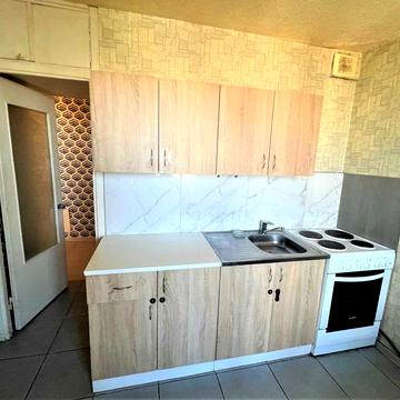 Продаж 1- кімнатної квартири Нова Дарниця, вул. Санаторна -27.