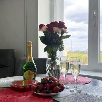 Продам 3 к пр Науки ( Гагарина , рядом Appolo)