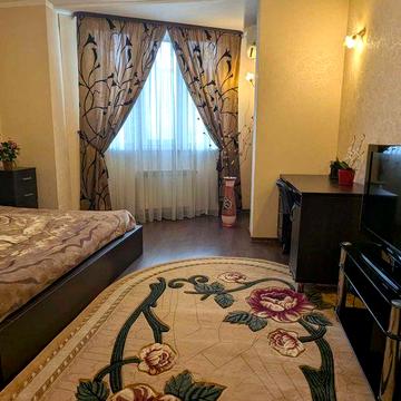 Продаж 1-к квартира 59.5кв.м. Урлівська,11/44 ст.метро Осокорки  Позняки ЖК по вул.Урлівська,  11/44