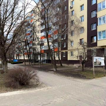 Продам 3 КІМ квартиру в центрі міста, вул. Соборна 107