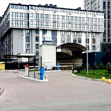 Продаж квартира з ремонтом ЖК Метро парк біля метро Вирлиця 5 хвилин пішки ЖК Метро Парк