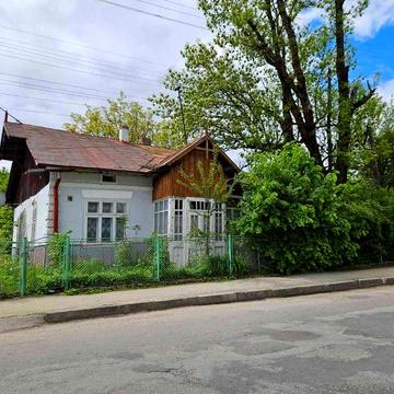 Продається будинок із земельною ділянкою 22 сотки м. Надвірна