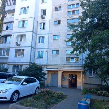 Продажа 3-ком.Оболонь,метро Минская, ул.Левка Лукьяненко 3А