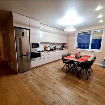 Продаж 3  кімнатну квартиру вул Білоруська  36 А