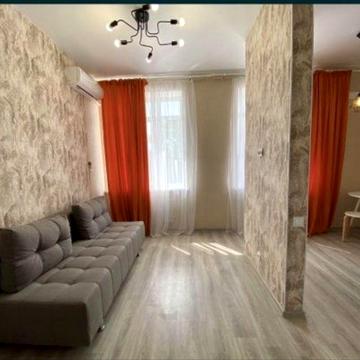 СРОЧНО сдам 1к кв Центр, Кит