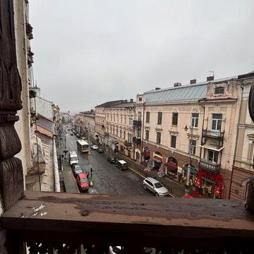 Продаж 2к квартири в Австрійському будинку