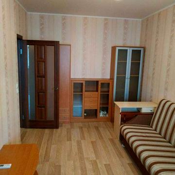 1к., з якісним ремонтом, метро Позняки(10хв.).