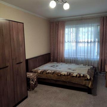 Оренда 1кімнатна квартира р-н 12 школа  вільна  25.05