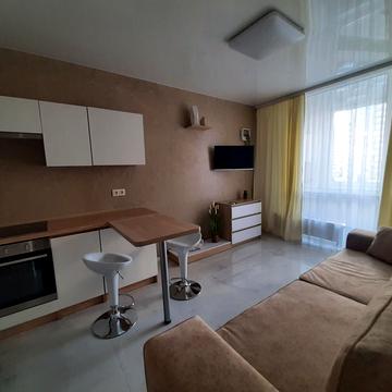 Олександра Олеся вул., 4