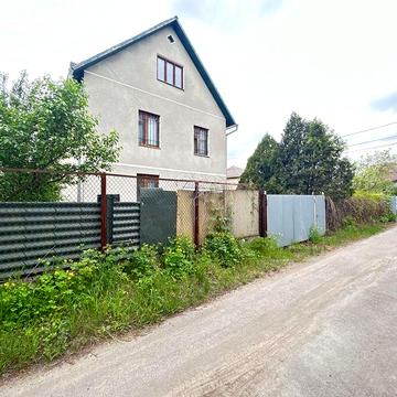 Продаж капітального будинку-дачі в Києві, Осокорки, 125 м2, 8сот