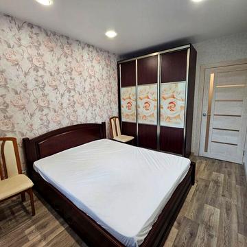 Продам 3-кімнатну квартиру на Північній Салтівці,вул Н. Ужвій, 64.(Сертифікат, Є відновлення)