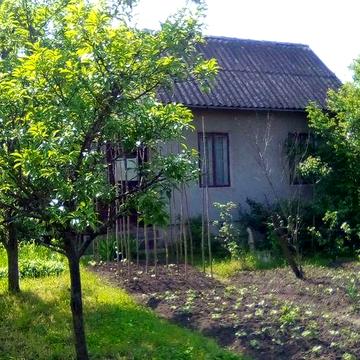 Продам терміново цегляний садовий будинок, ціну знижено до 9000