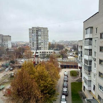 Трехкомнатная квартира, центр, Островского, Острівська, площадь Б.Хмельницкого