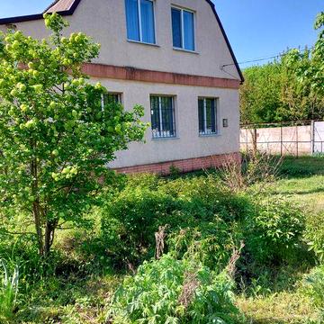 Продається гарний будинок з меблями