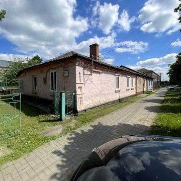 Фасад дом Гайсин центр