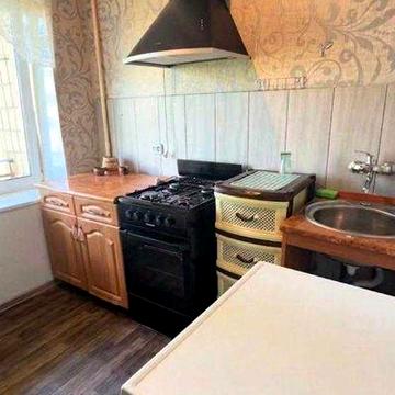 У продажу затишна 3-кімнатна квартира у престижному та тихому районі міста — проспект Науки, 67.