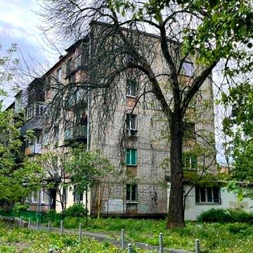 2 кімнатна, Вартові Неба