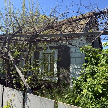 Под гос программы, ближайший пригород. Капитальный дом на 25 сотках, с коммуник и постройками