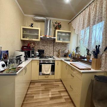 Продам 3 ком.кв .Центр города .Проспект Металургов