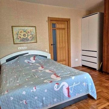 Продаж 3-кімнатної квартири на Словянці 0627