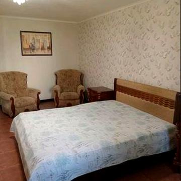Сдаю 1к.кв Хбк Кулика с балконом и Евроремонтом