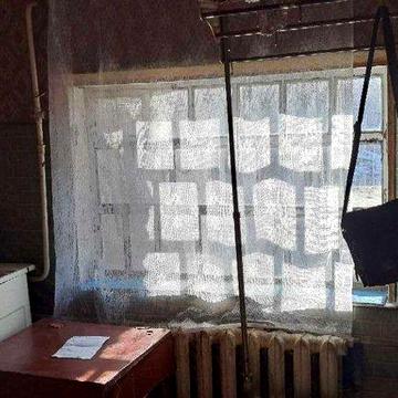 Здам пів будинка