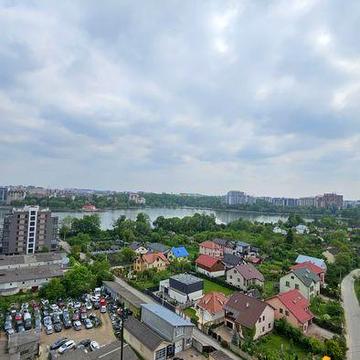 Видова ексклюзивна двокімнатна квартира Манхетен біля озера ЖК Манхетен