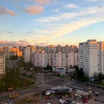 Продаж двокімнатної квартири 51 м2 вул.Радунська 42/10