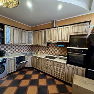 Здам велику 2-х кімнатну квартиру