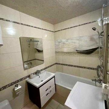 сдам 1к квартиру на Уральской, низ Рабочей, правый берег