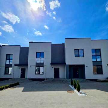 Таунхаус з гаражем в котеджному містечку Струмочок Струмівка