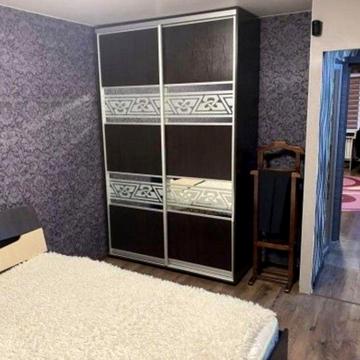 2 квартира гвардейцев широнинцев 5б, м. Академика Павлова , ТРК Украина