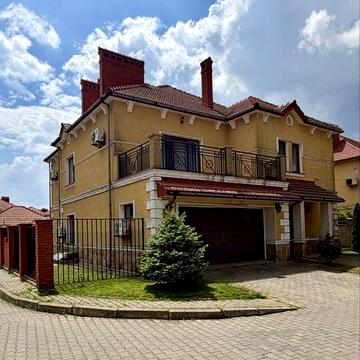 Совиньон. Дом 360кв.м. Участок 6,3 сотки.