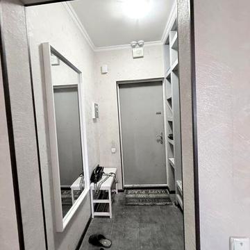 3 кім квартира на пчілки